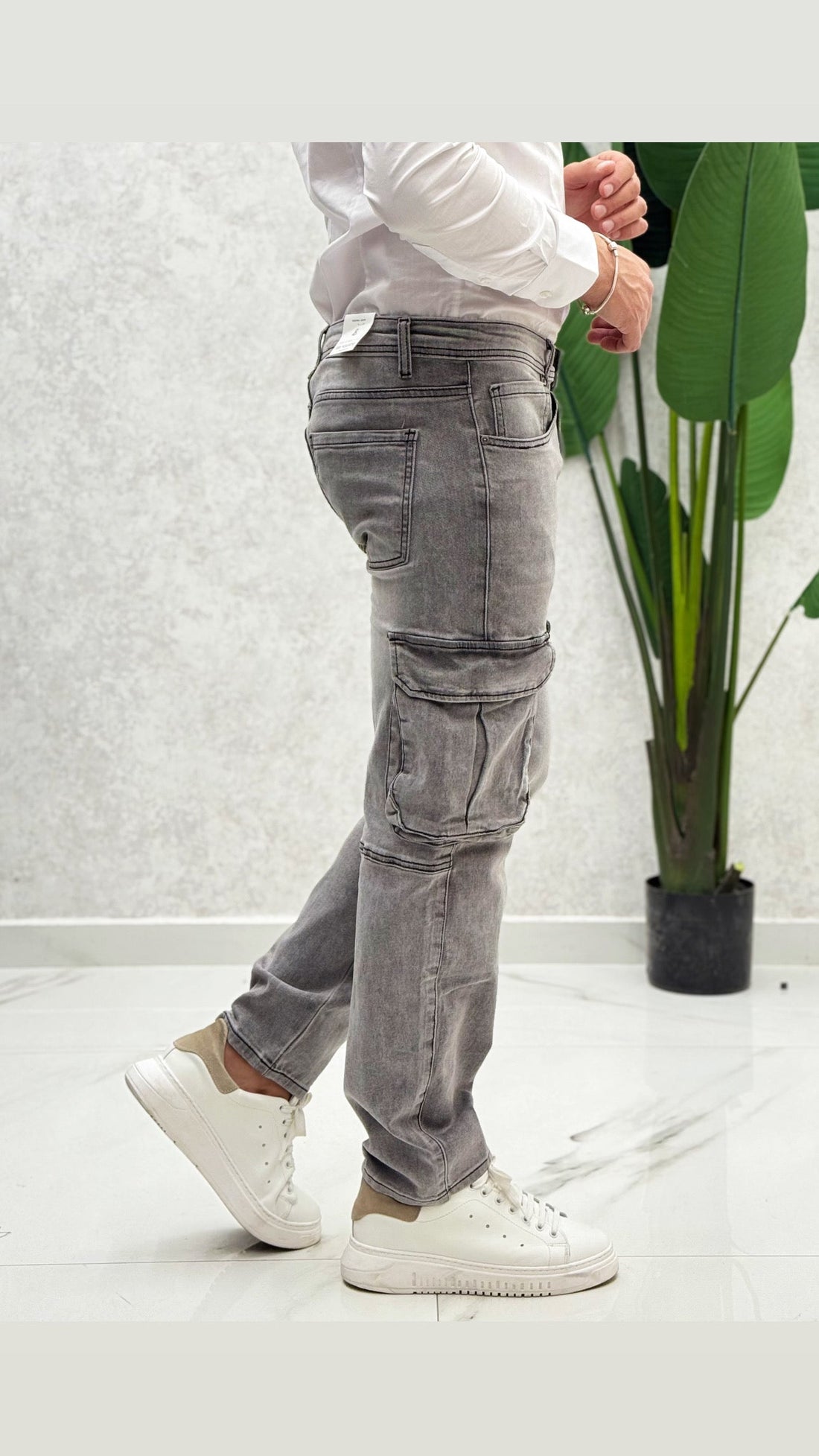 Cargo Grey Bin8