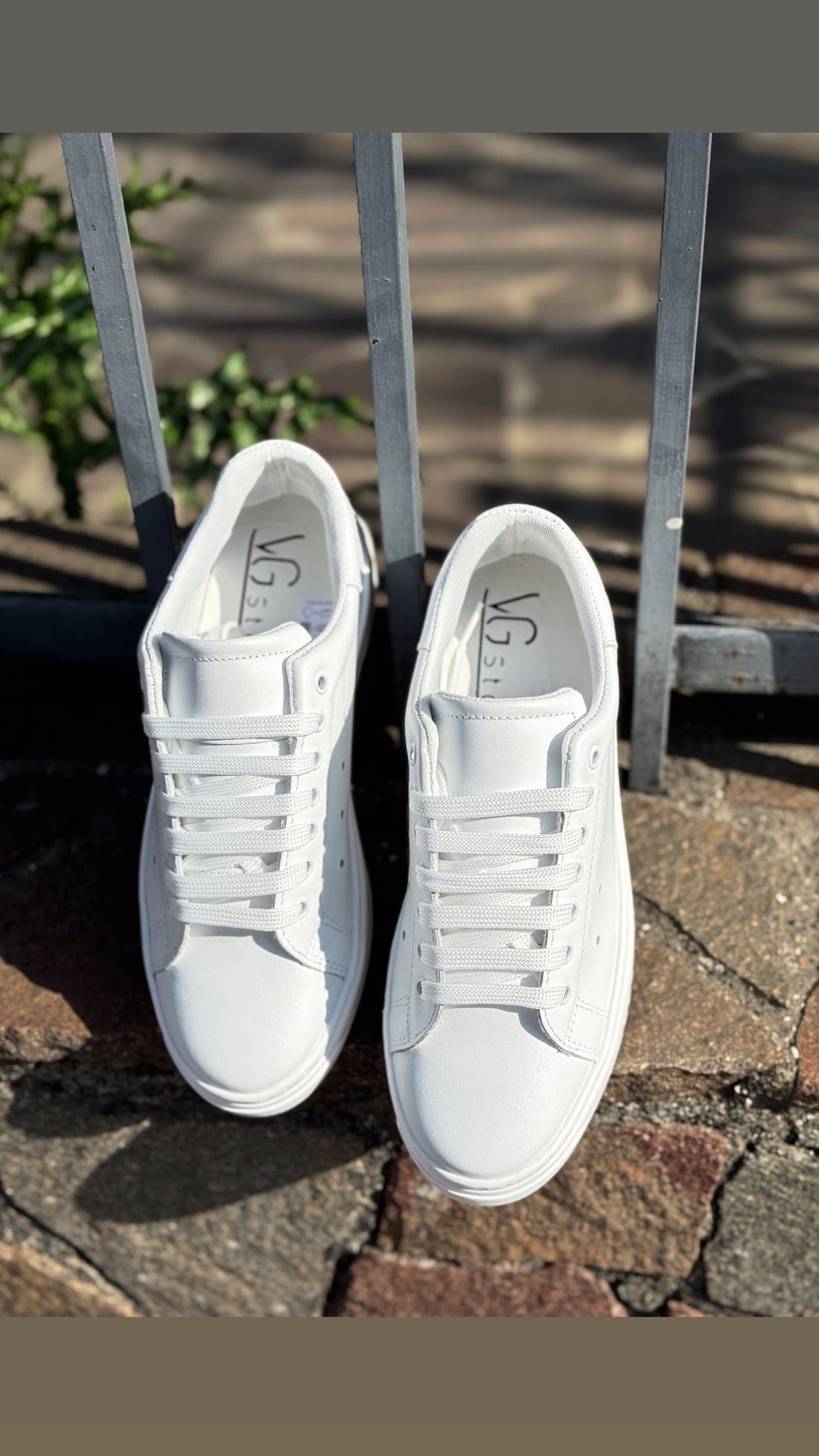 Armi Total White